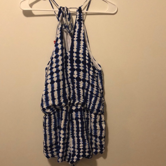 cute romper - Picture 3 of 3